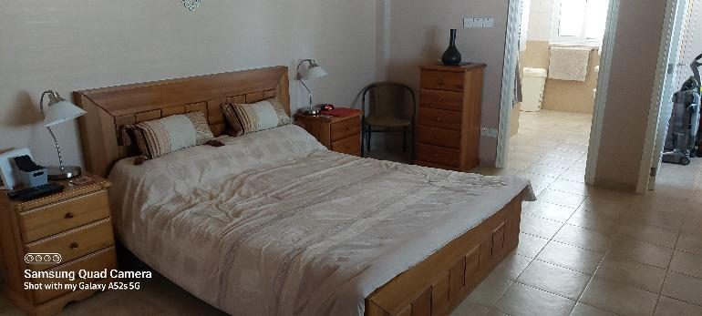 bungalow bedroom