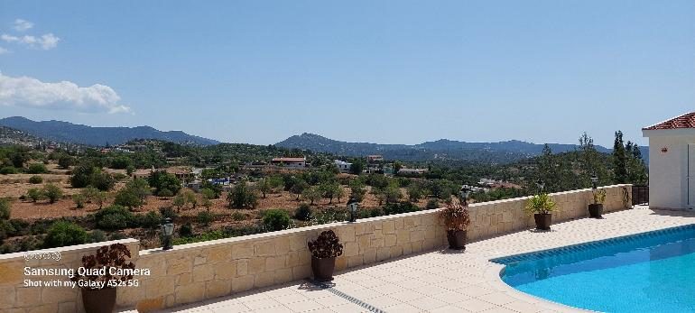 bungalow view